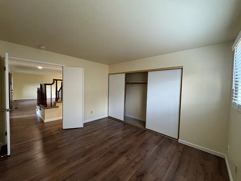 3445 Quincey Ln — Photo 13