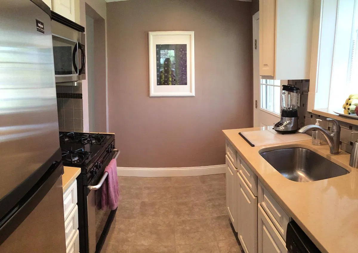 3 bed, 1800 sqft, $4,000 — Photo 2
