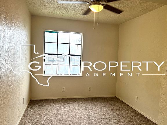 3rd image of 208 N Church St #101