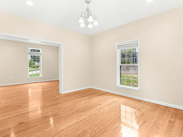 18 Grant Rd — Photo 9