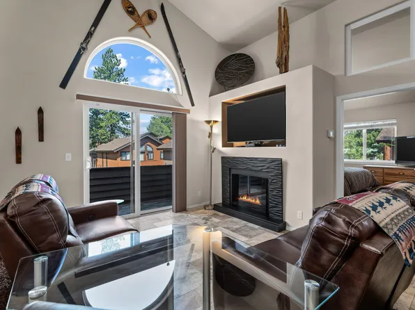 56860 Enterprise Dr #H1, Sunriver, OR 97707