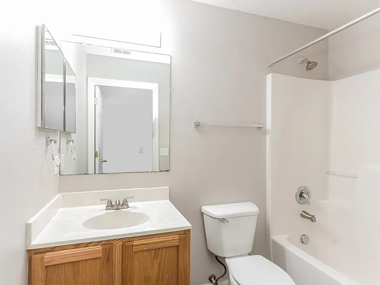 3246 Bellericay Ln — Photo 15