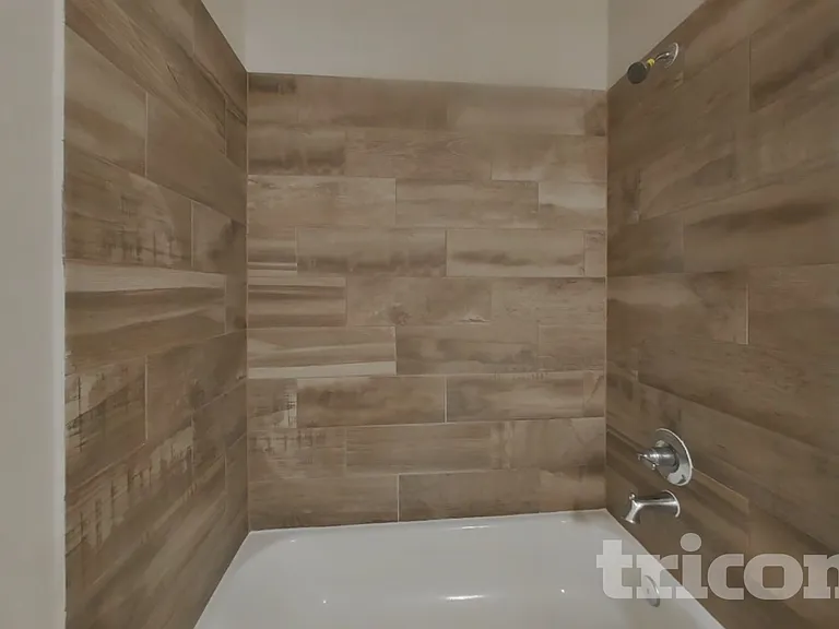 9829 Glen Brook Ln — Photo 14