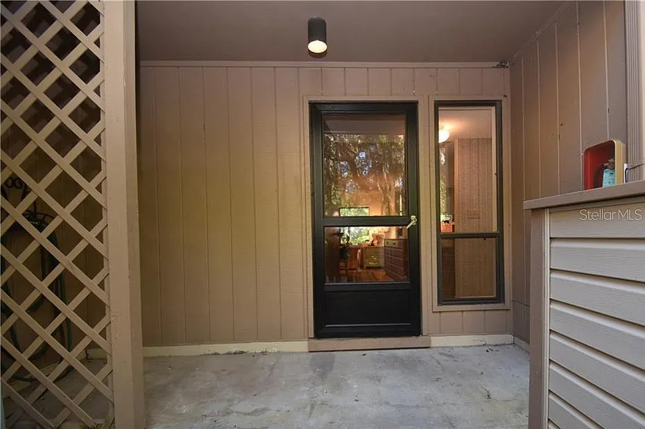 2 bed, 2.0 bath, 1283 sqft, $1,800 — Photo 1