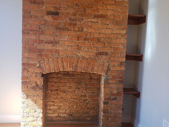 5th image of 241 Montrose Ave #2B