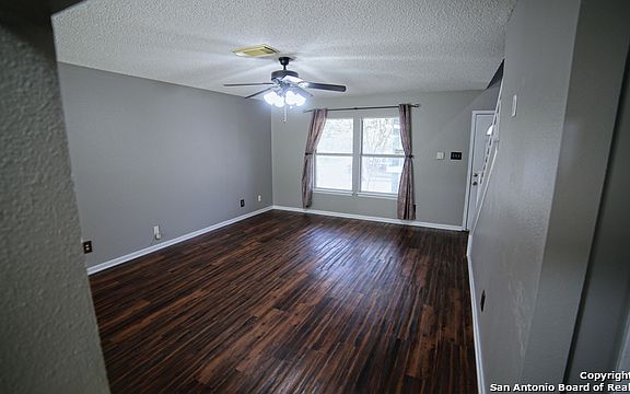 5th image of 15510 Walnut Creek Dr