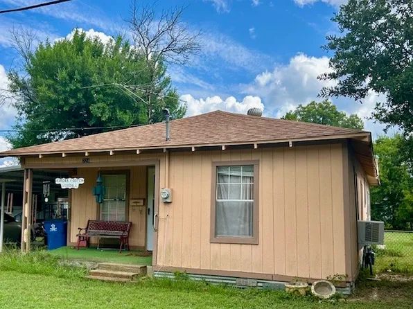 724 E Liberty St, Mexia, TX 76667