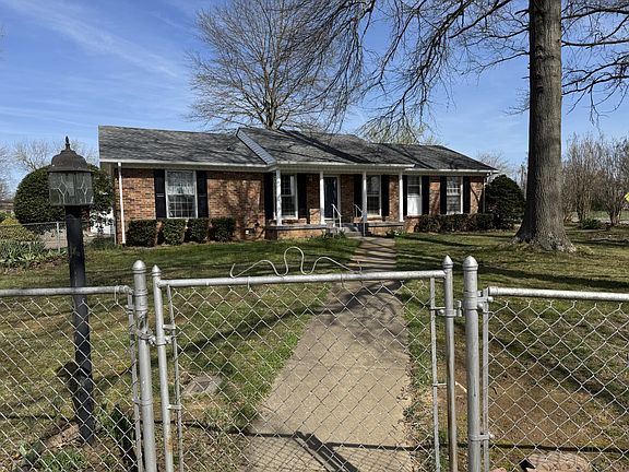 2nd image of 201 Orchard Rd