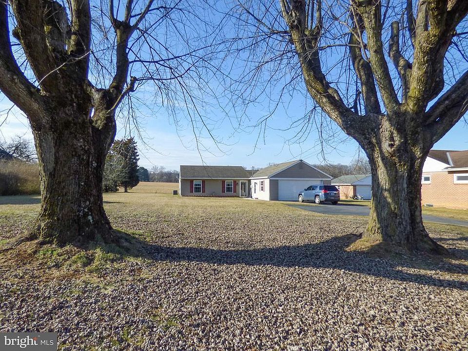1st image of 482 Locust Grove Rd