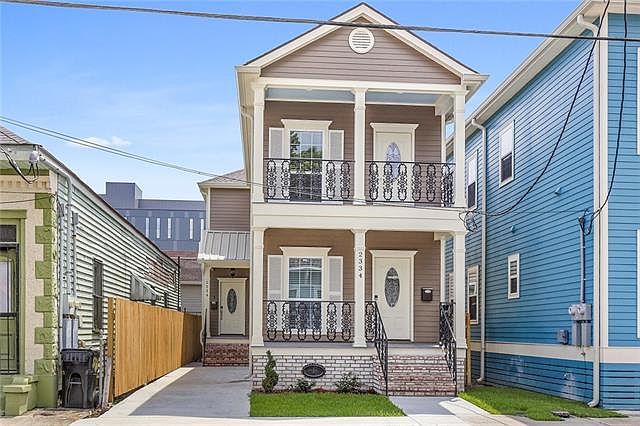 1st image of 2334B Iberville St