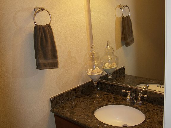 1/2 Bath downstairs