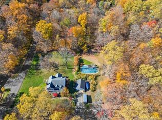 141 Dugway Dr, Pawling, NY 12564
