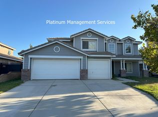 1858 Quartzite St, Palmdale, CA 93550