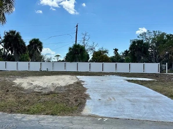77 Birch Blvd, Fort Myers, FL 33908
