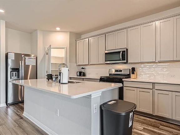 5th image of 6400 Rounded Pebble Ln