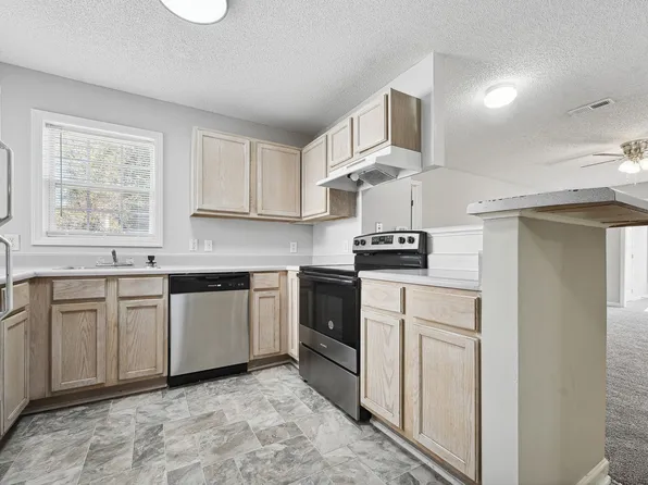 2000 University Woods Rd APT 204, Raleigh, NC 27603