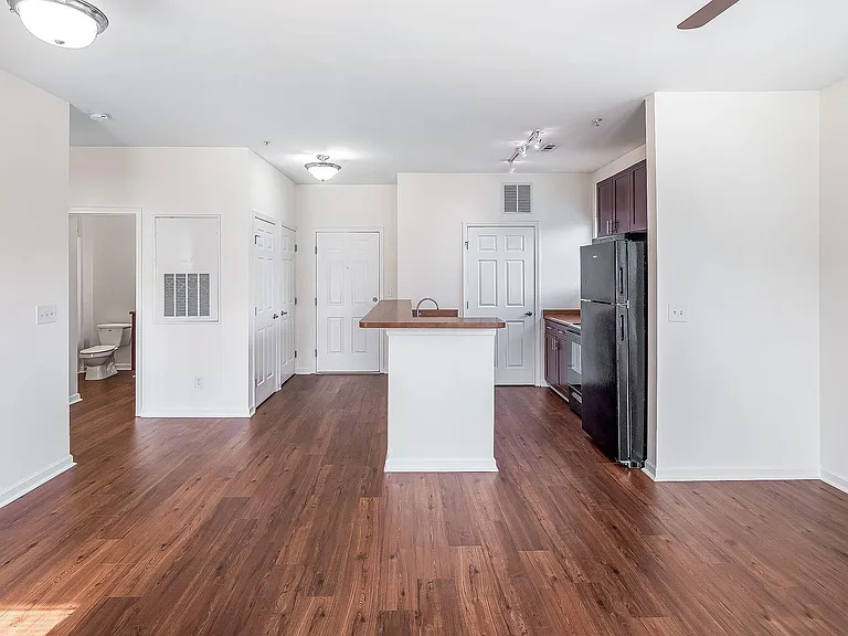 Noda 20 Apartments — Photo 11