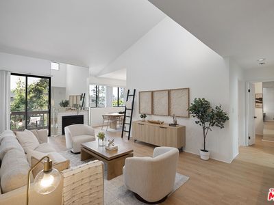 497 E California Blvd APT 301, Pasadena, CA, 91106