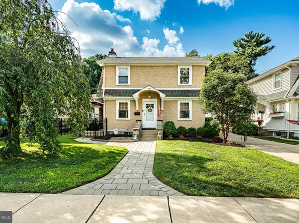 723 9th Ave, Prospect Park, PA 19076