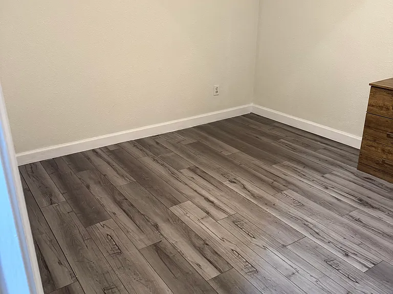 513 Justin St #A — Photo 10