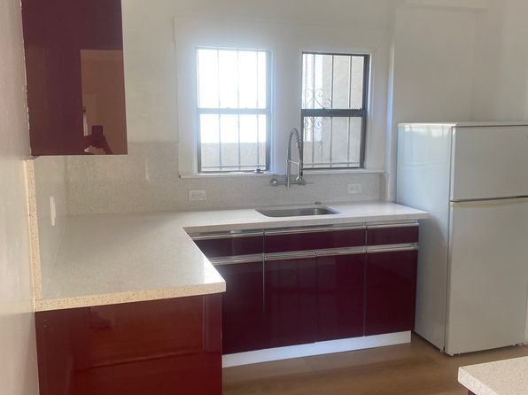 442 Merritt Ave #1