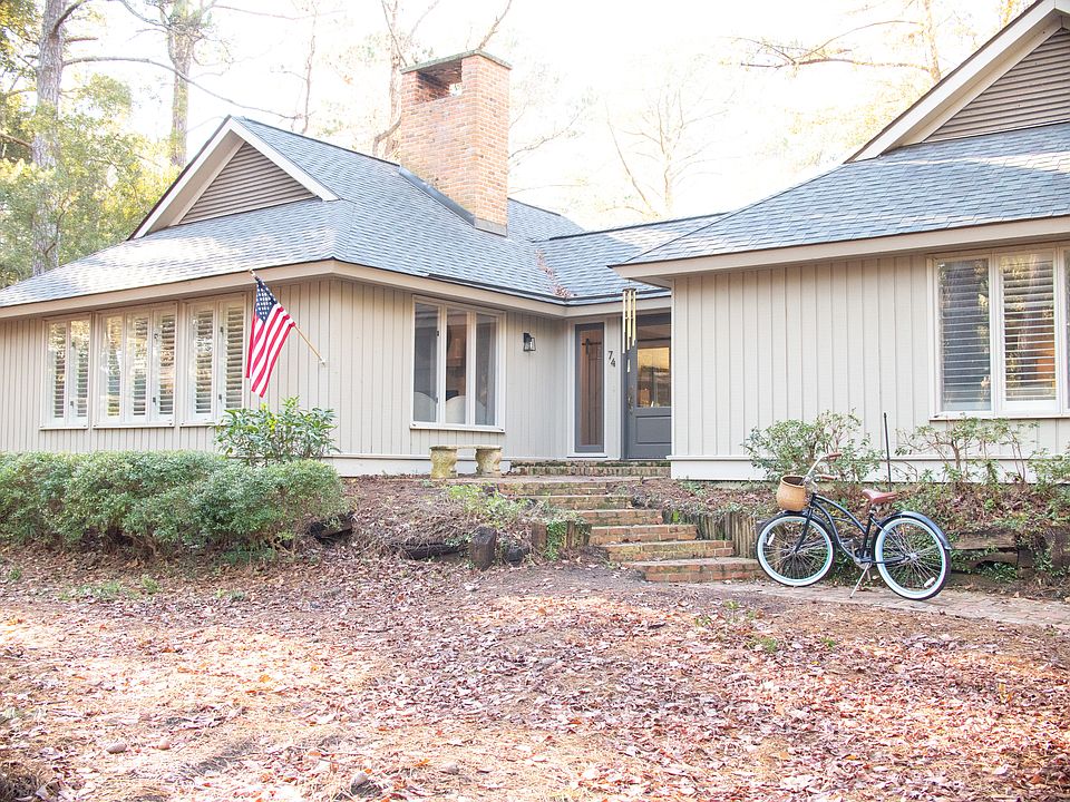 1st image of 74 Forest Dr