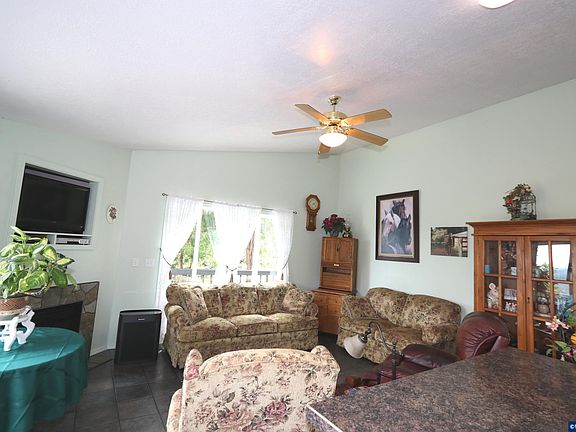 4th image of 3345 Sample Rd