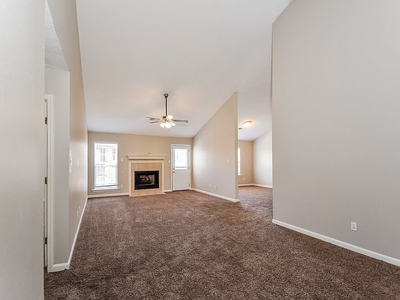 4th image of 80 Oakland Woods Cv