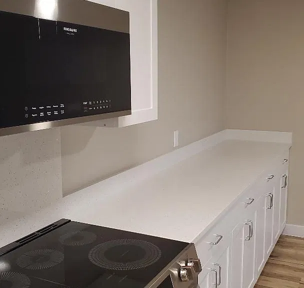Sand Pebble Community *Renovated Units — Photo 87