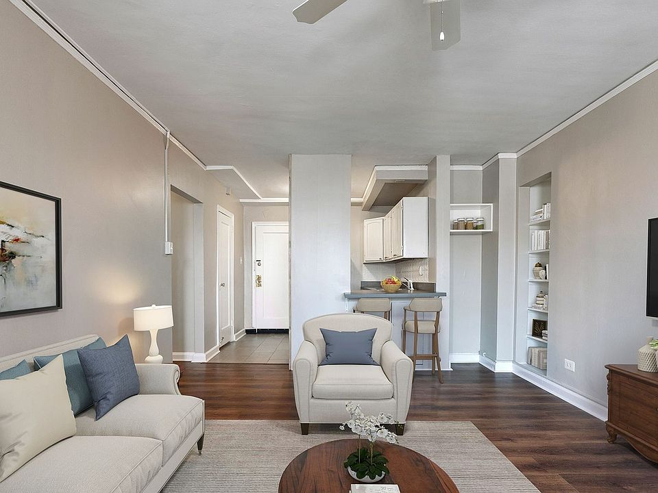 Westbury Living Room and Kitchen