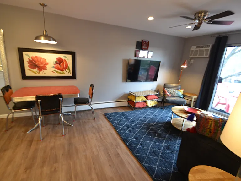 4815 Reading Rd #21 — Photo 3