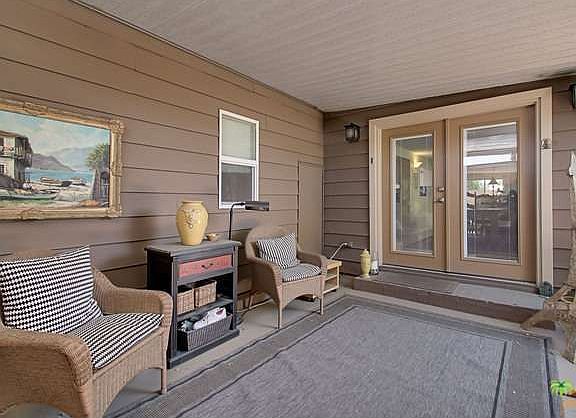 3rd image of 72 N Paseo Laredo