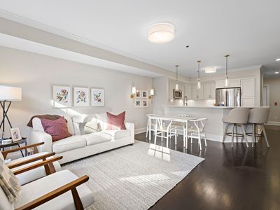 318 Grand St #1, Jersey City, NJ, 07302