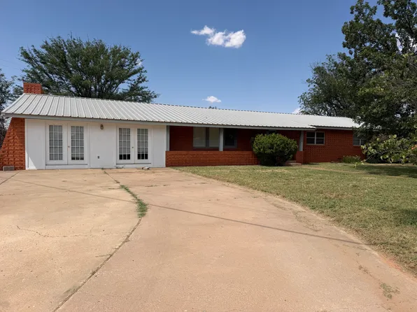 308 N 20th St, Lamesa, TX 79331
