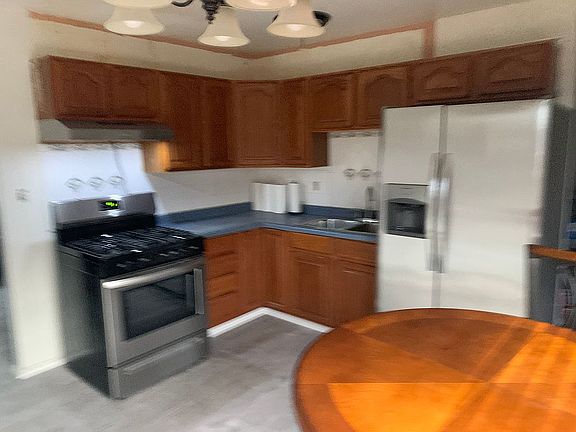 5th image of 2950 Brouse Ave