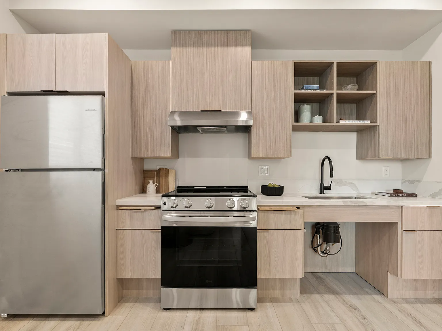 1 bed, 450 sqft, $1,600 — Photo 4