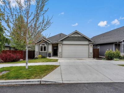 3375 NE Crystal Springs Dr, Bend, OR, 97701