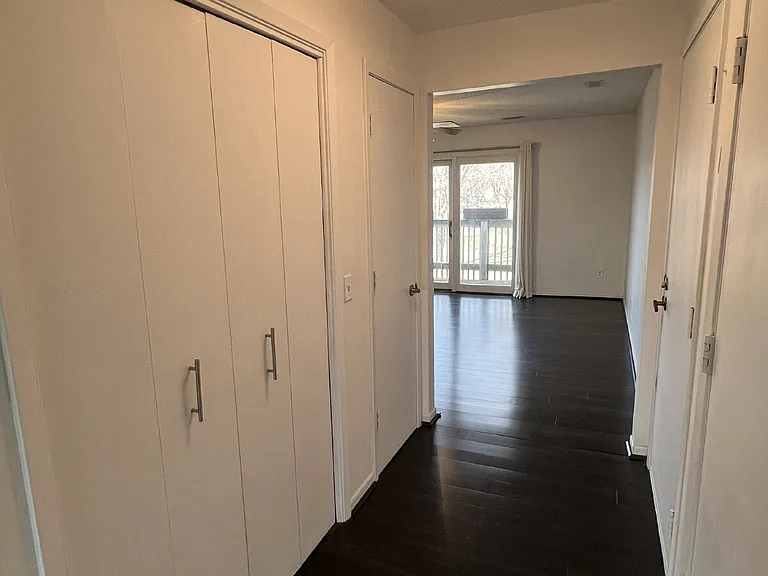 9309 Sandler Dr #5 — Photo 35