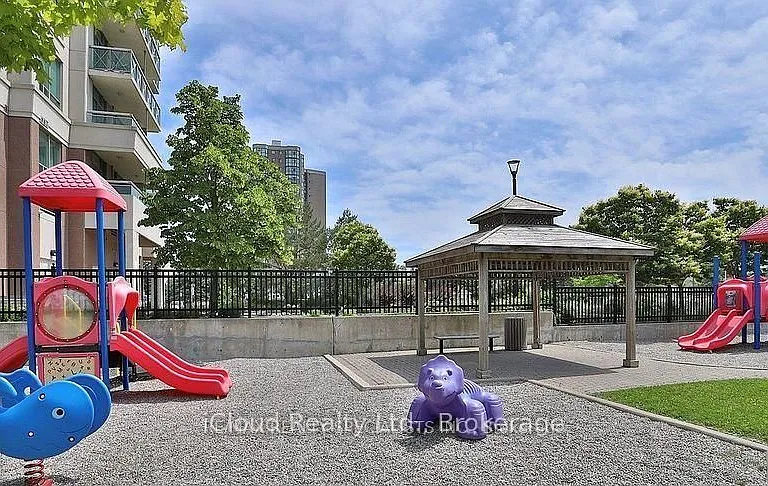 1359 Rathburn Rd E #408 — Photo 15