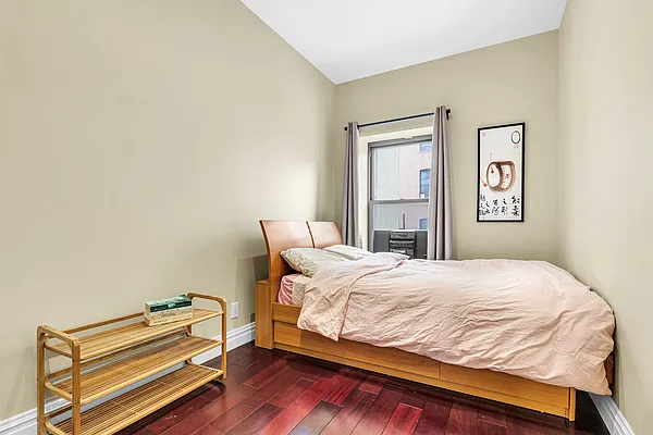Rented by Compass | media 2