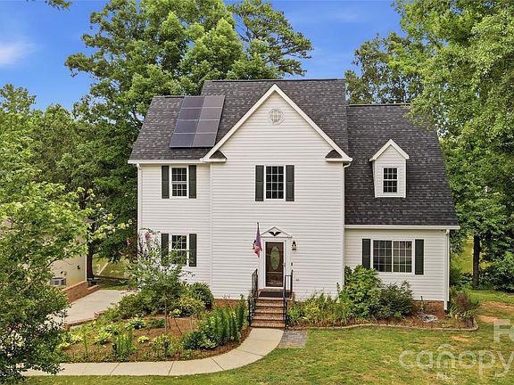 2nd image of 2628 Whitehall Ct