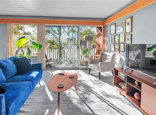 2250 N Triphammer Rd #E10, Lansing, NY 14882