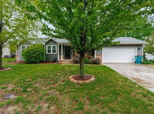 1633 Tanglewood Rd, Rose Hill, KS 67133