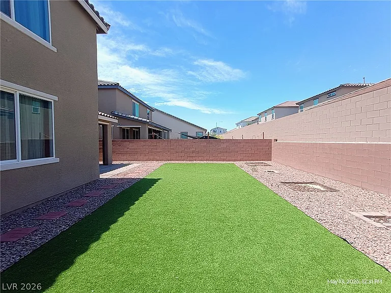 4224 Seclusion Bay Ave — Photo 14