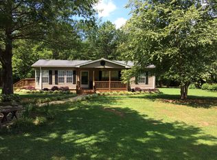 428 Blackbottom Rd, Liberty, SC 29657