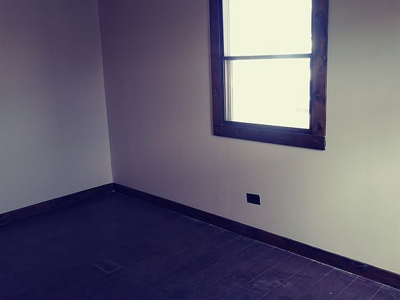 4th image of 300 E Spencer St Lot 26
