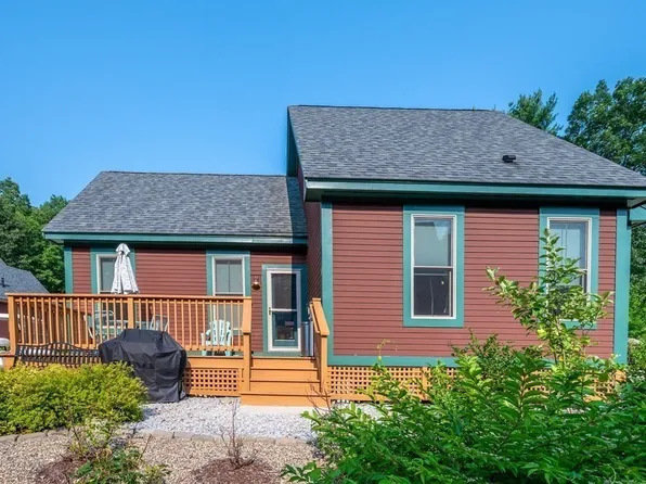 14 Farmhouse Row #14, Westford, MA 01886