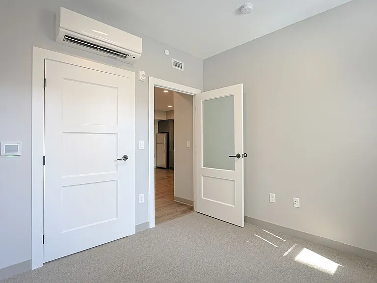100 Hemenway — Photo 14