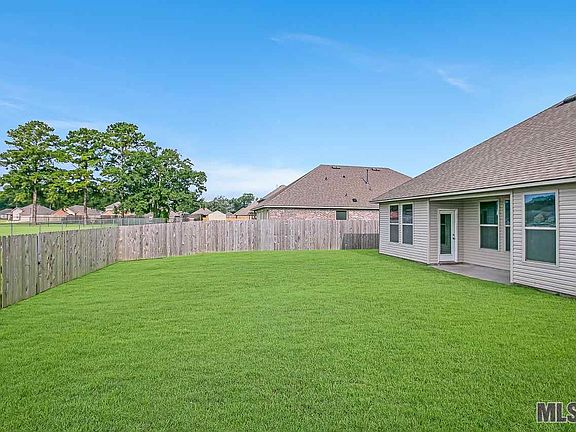 5th image of 11414 Legacy Oaks Ln