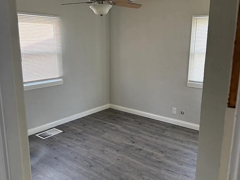 926 W Ridgemont Rd — Photo 9